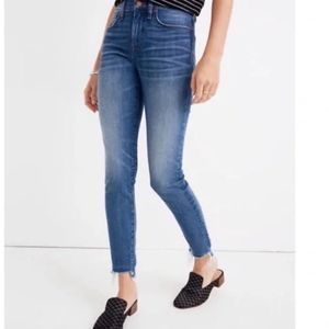 Madewell 9 mid rise skinny crop raw hem jeans